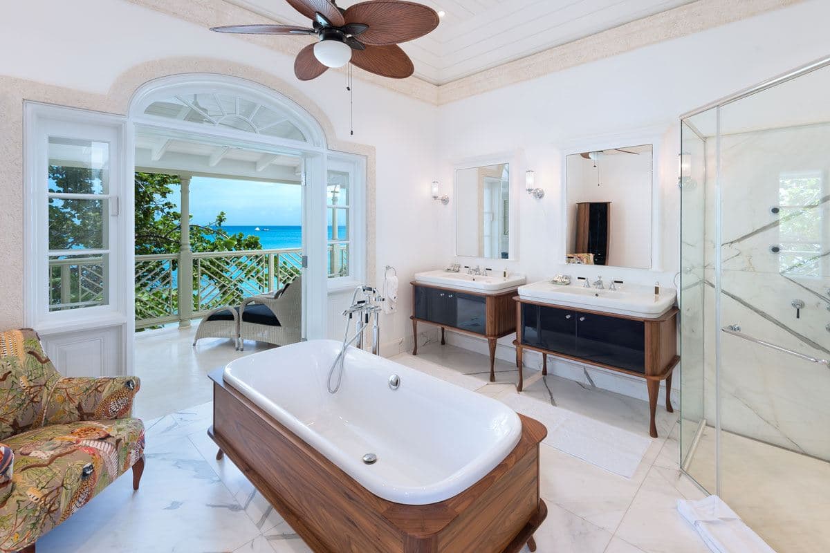 Hemingway House — luxury villa photo 1