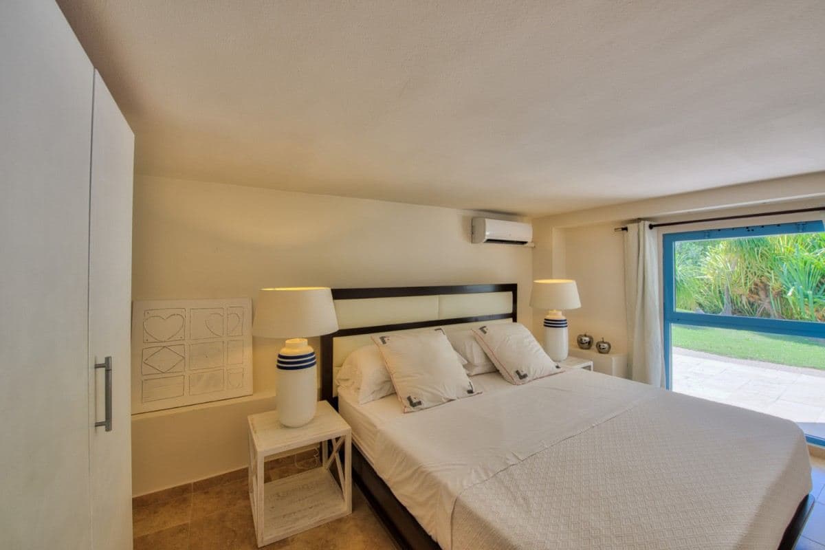 Villa Les Palmiers Bleus — luxury villa photo 1