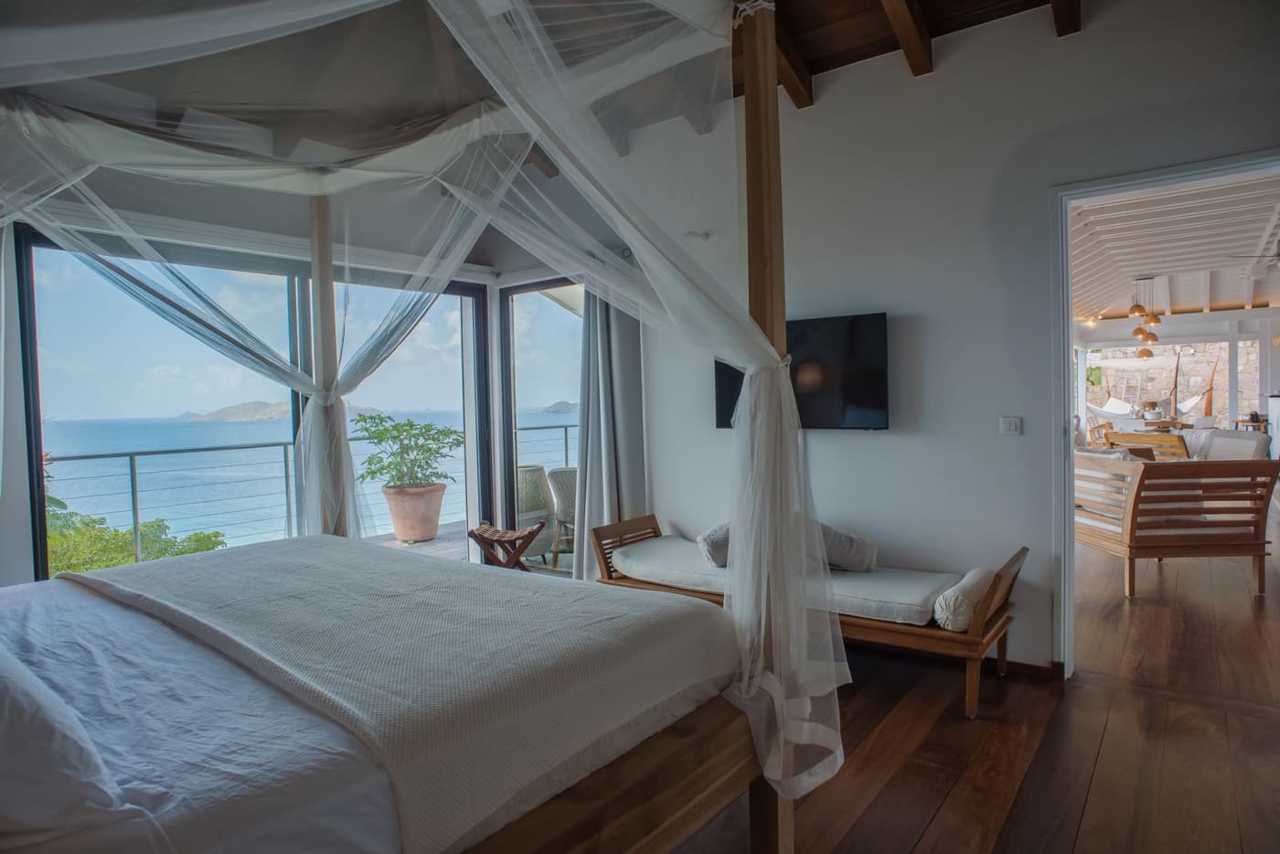 Villa Sunset in Pointe Milou — luxury villa photo 3
