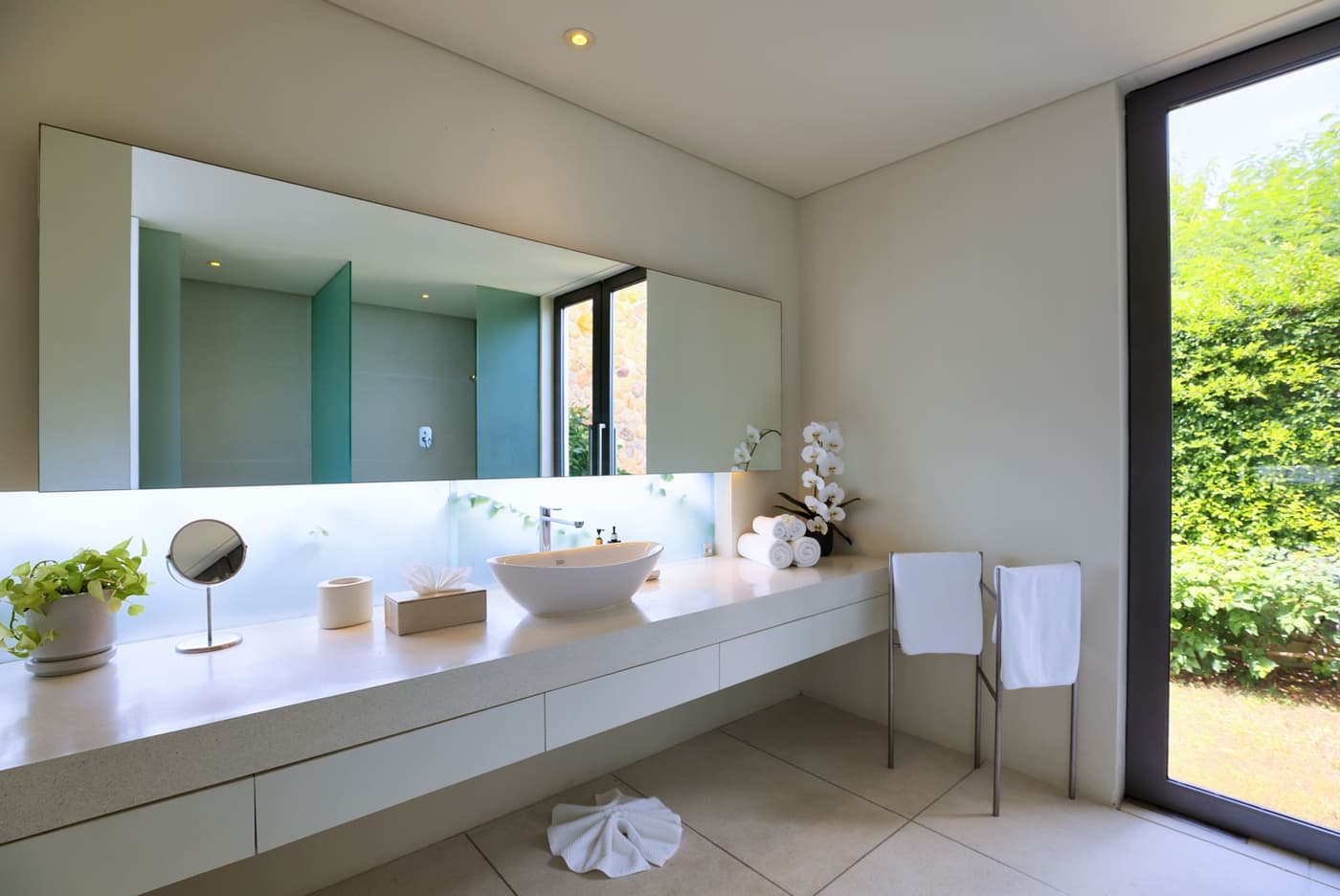 Villa Natha — luxury villa photo 1
