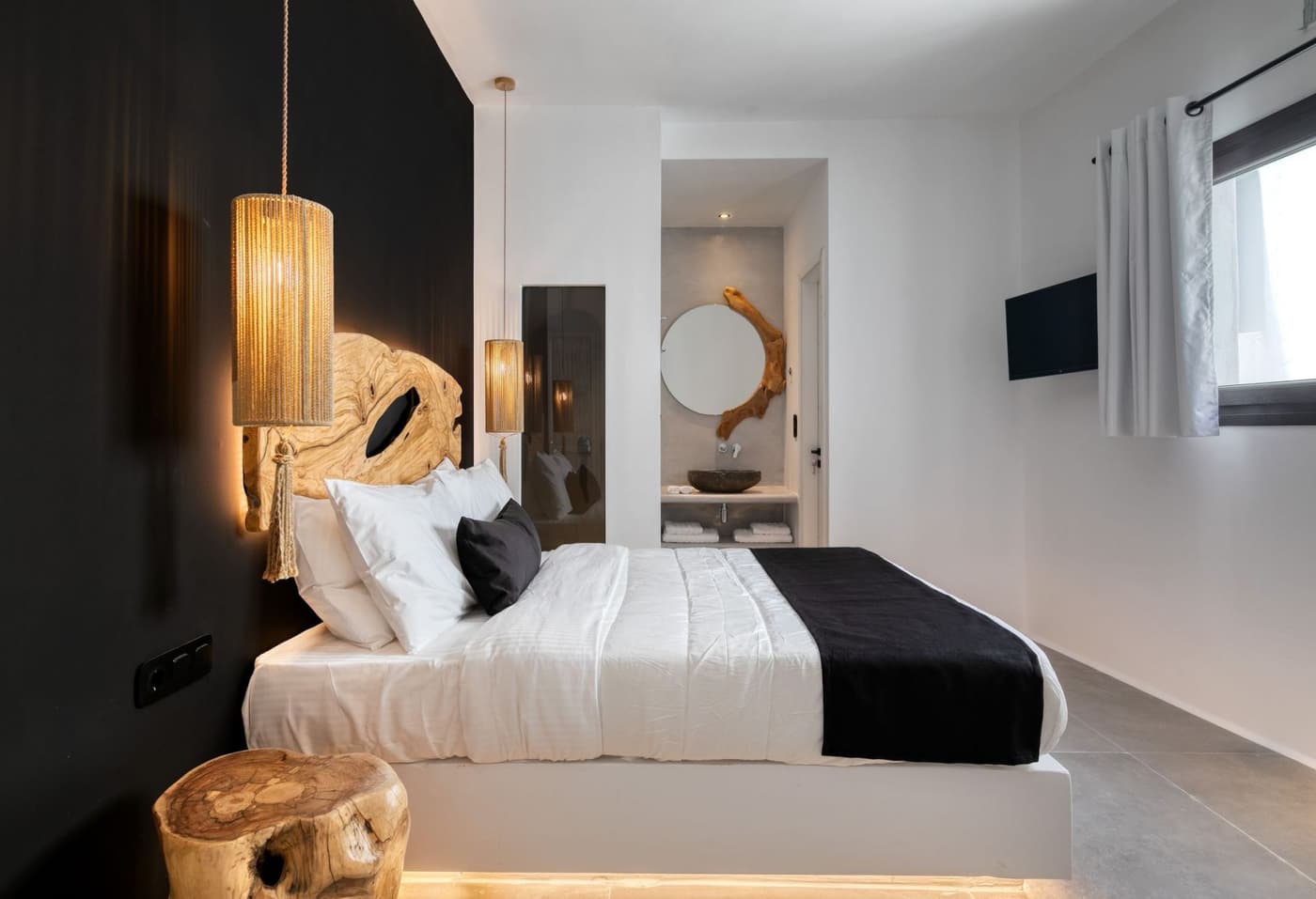 Ftelia Black Villa 3 — luxury villa photo 1