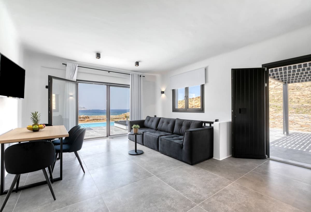 Ftelia Black Villa 1 — luxury villa photo 2