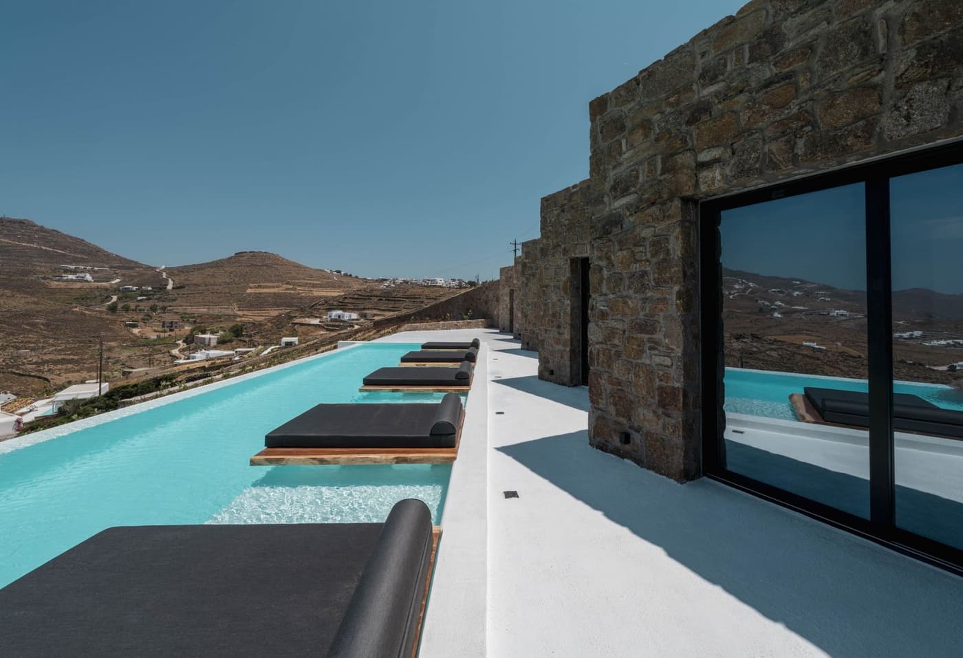Mega Mansions Mykonos — luxury villa photo 2