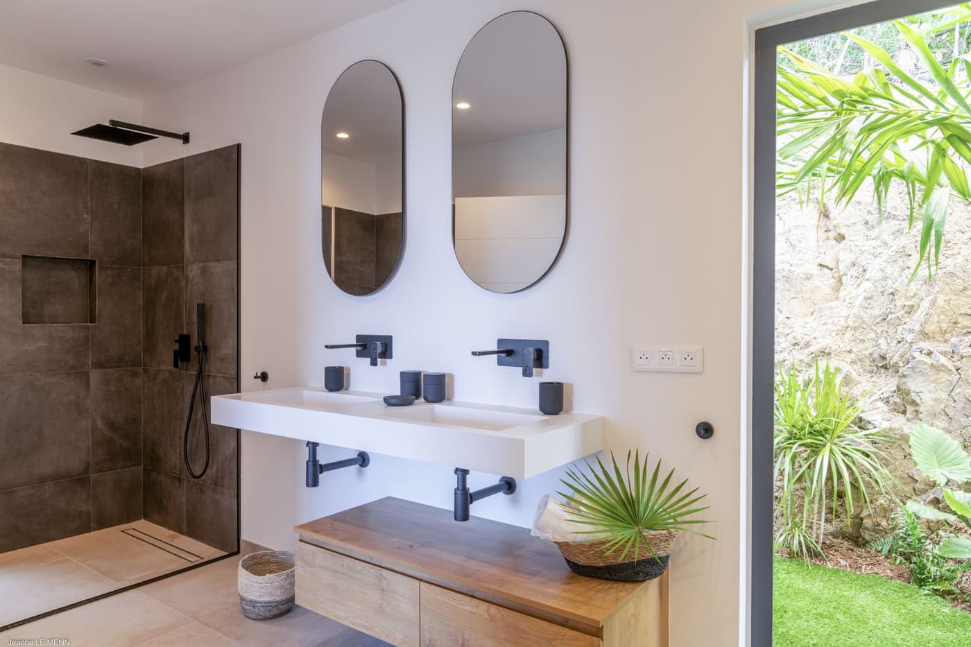 Villa Flamands Escape — luxury villa photo 1