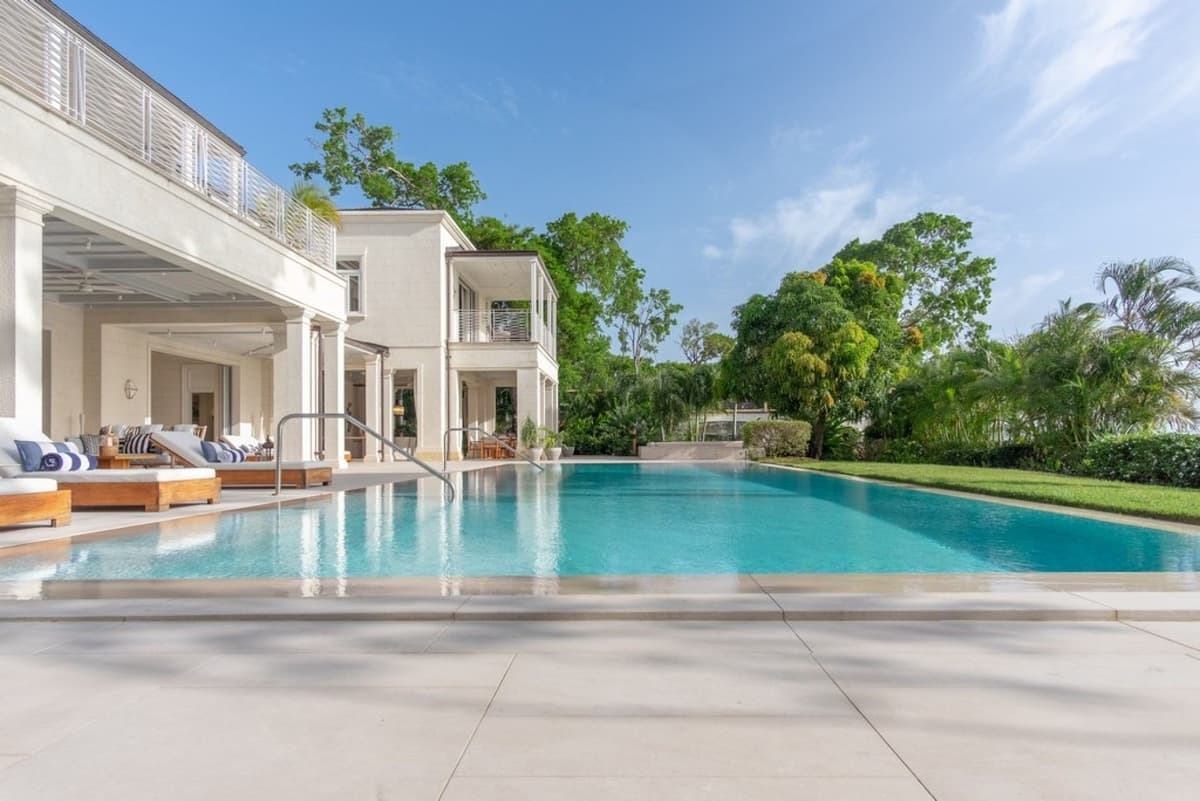 Villa Tamarindo — luxury villa photo 2