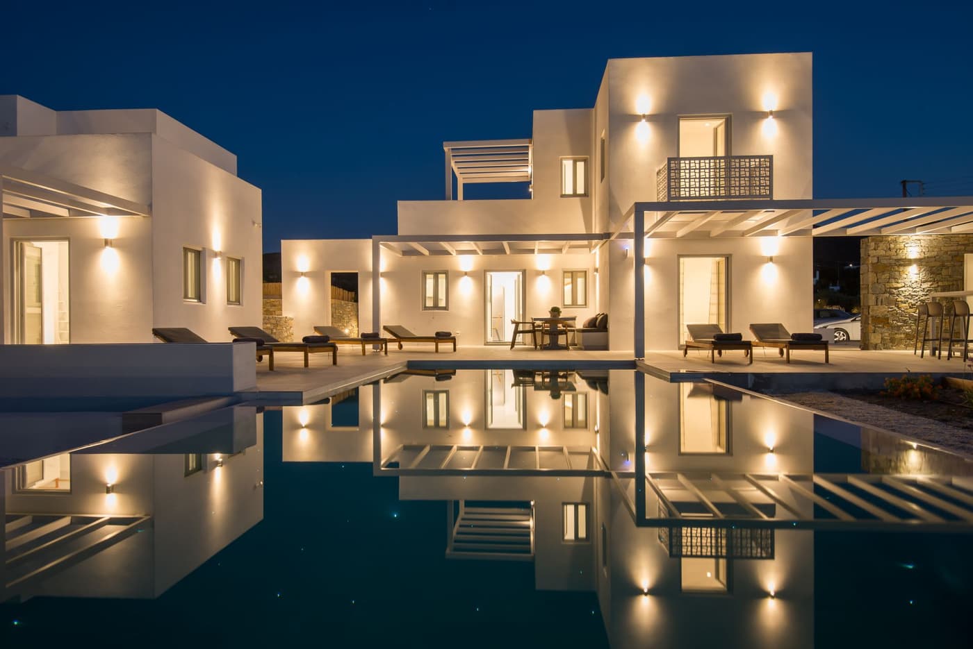 Private Villa — luxury villa photo 1