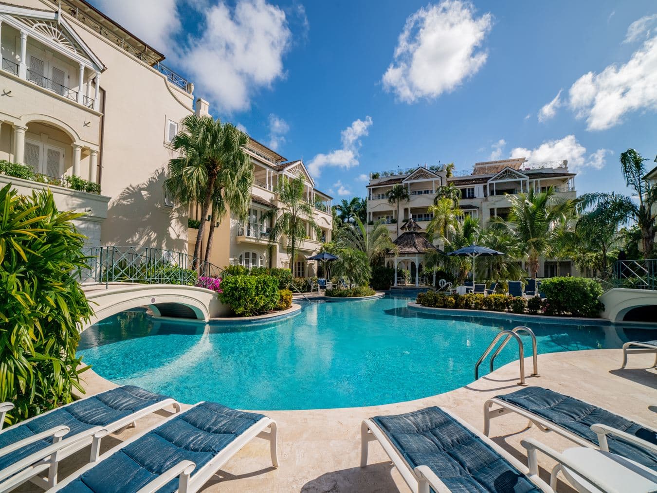 Schooner Bay 305 Penthouse — luxury villa photo 16