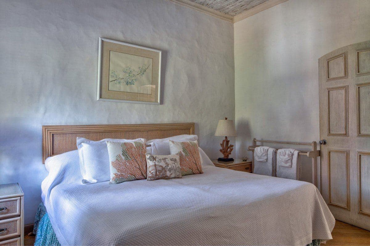 Villa Waverly One — luxury villa photo 3
