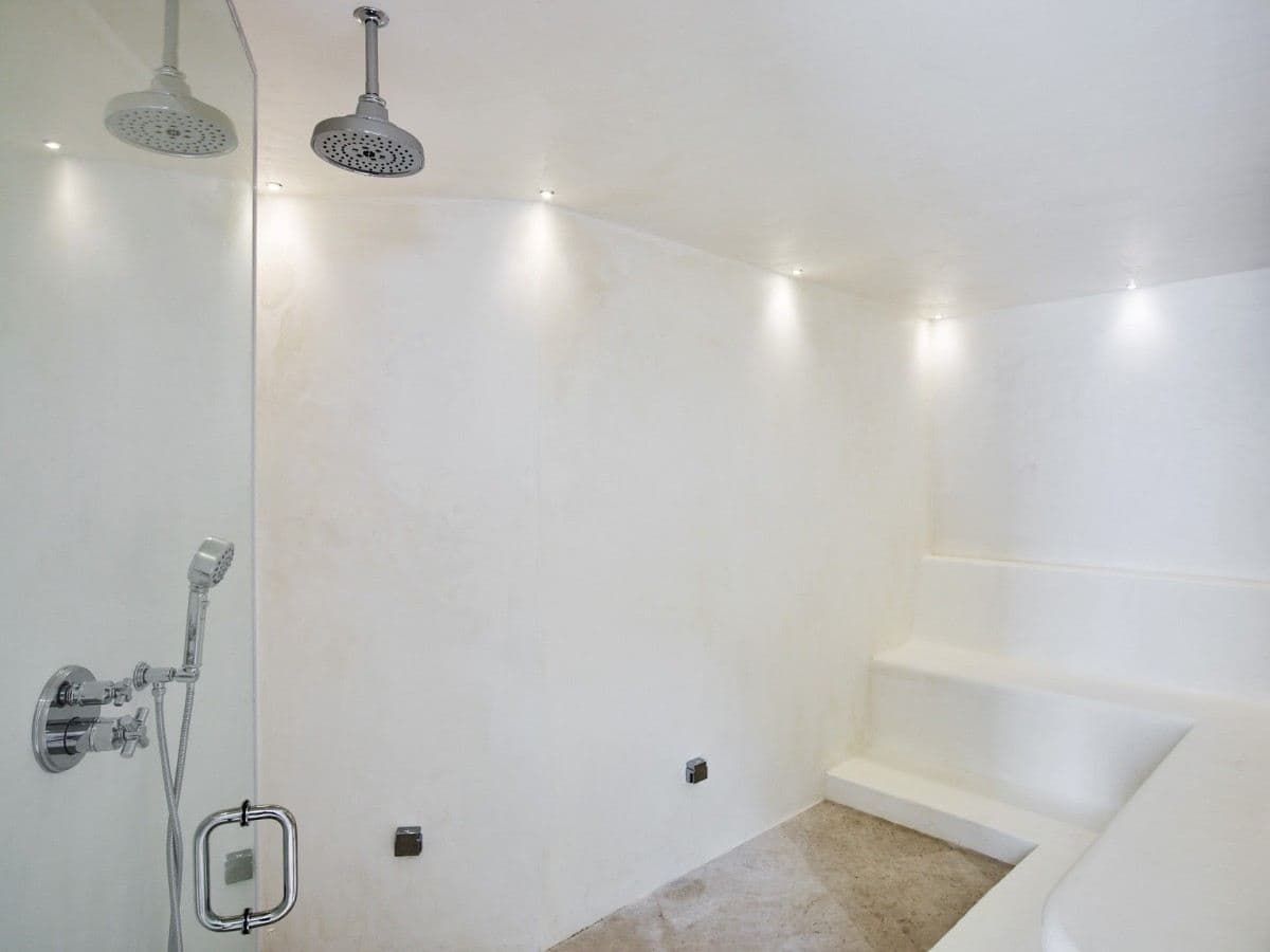 Villa Bachelor Hall — luxury villa photo 2