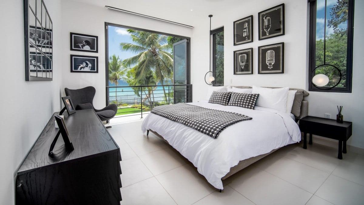 Villa Onyx — luxury villa photo 33