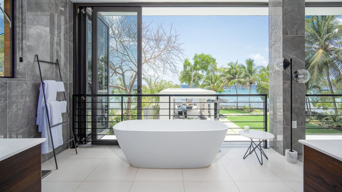 Villa Onyx — luxury villa photo 32