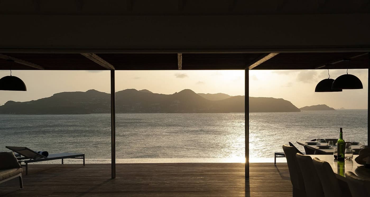 Villa Pointe Milou — luxury villa photo 2