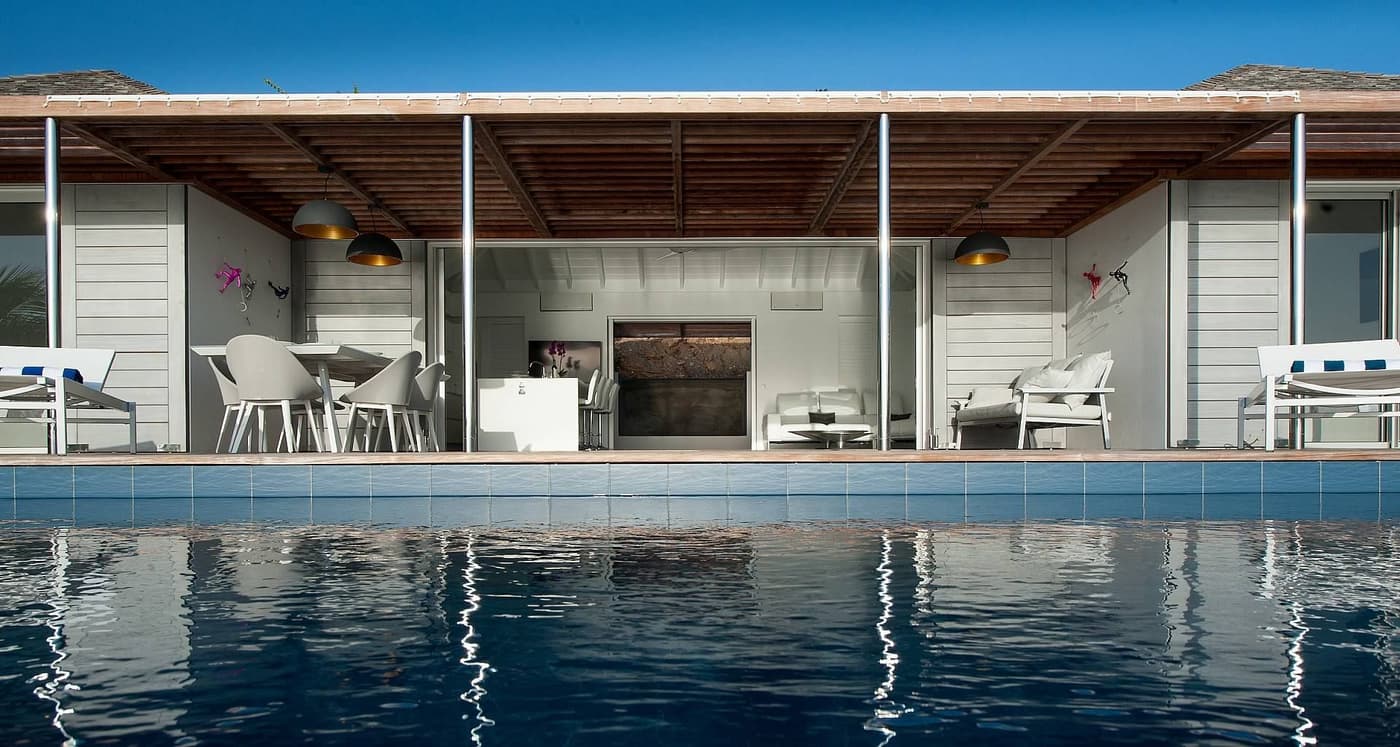 Villa Pointe Milou — luxury villa photo 23