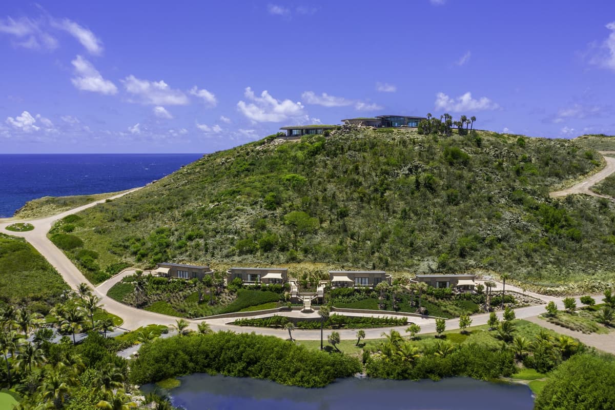 Bay Suite — luxury villa photo 1