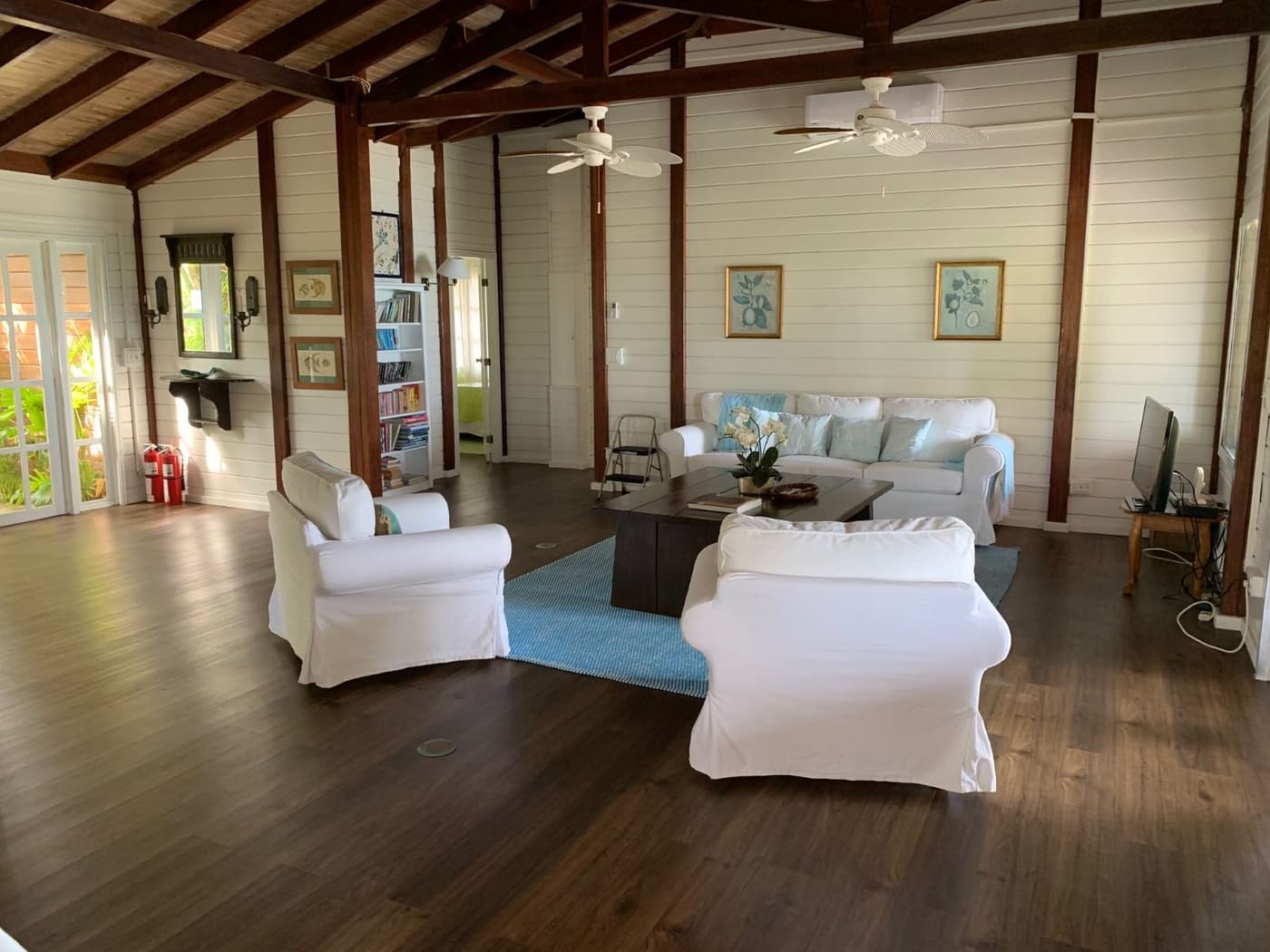 Villa Aqua Sound — luxury villa photo 37