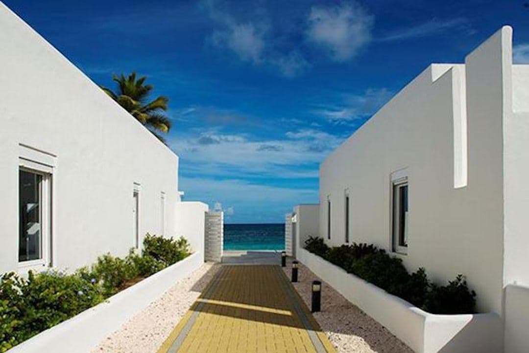 Villa Alabaster — luxury villa photo 2