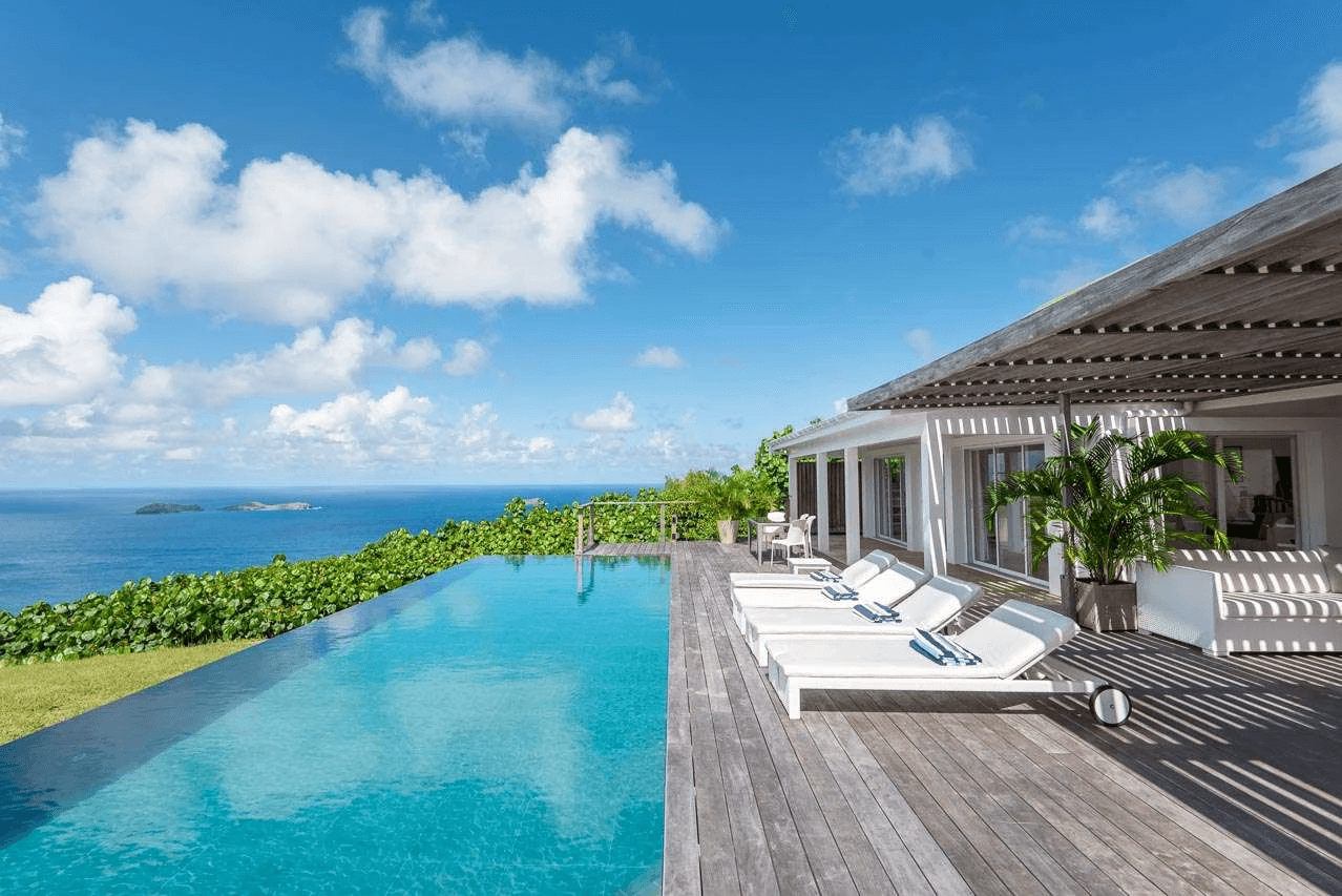 Villa Blue Diamond — luxury villa photo 1
