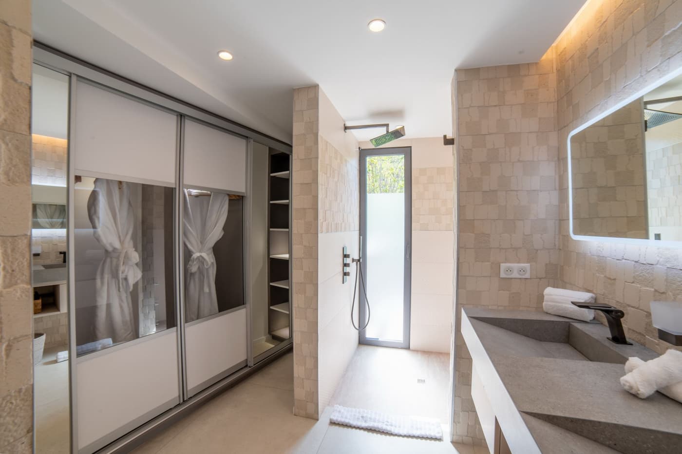 Villa Grenadine — luxury villa photo 1