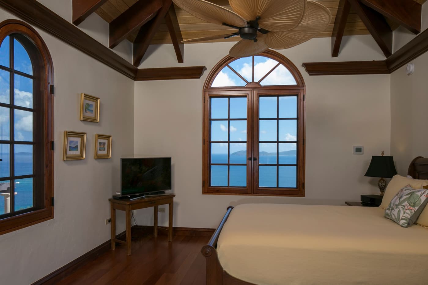 Villa Carlota — luxury villa photo 1
