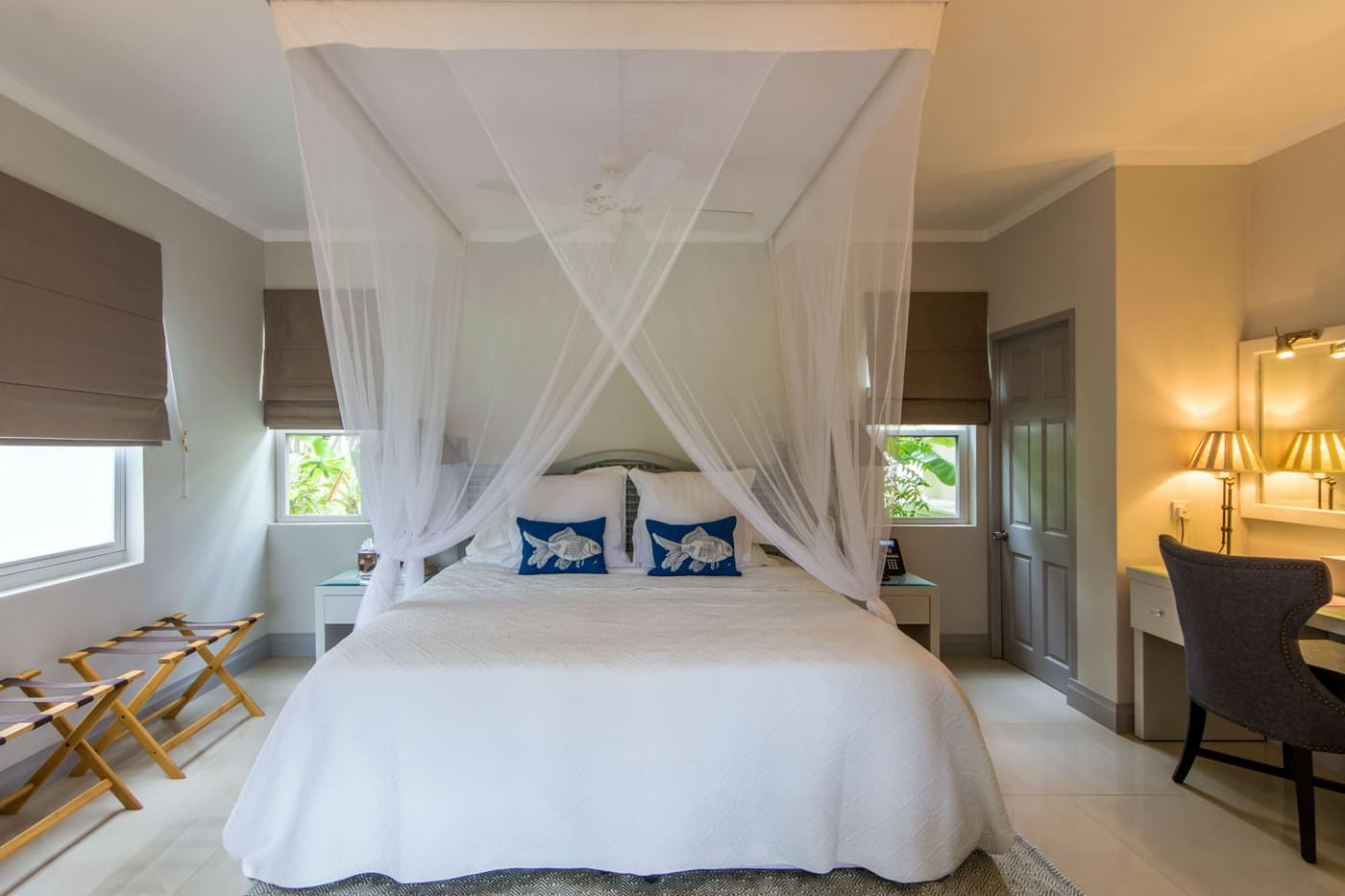 Deluxe Suite — luxury villa photo 2