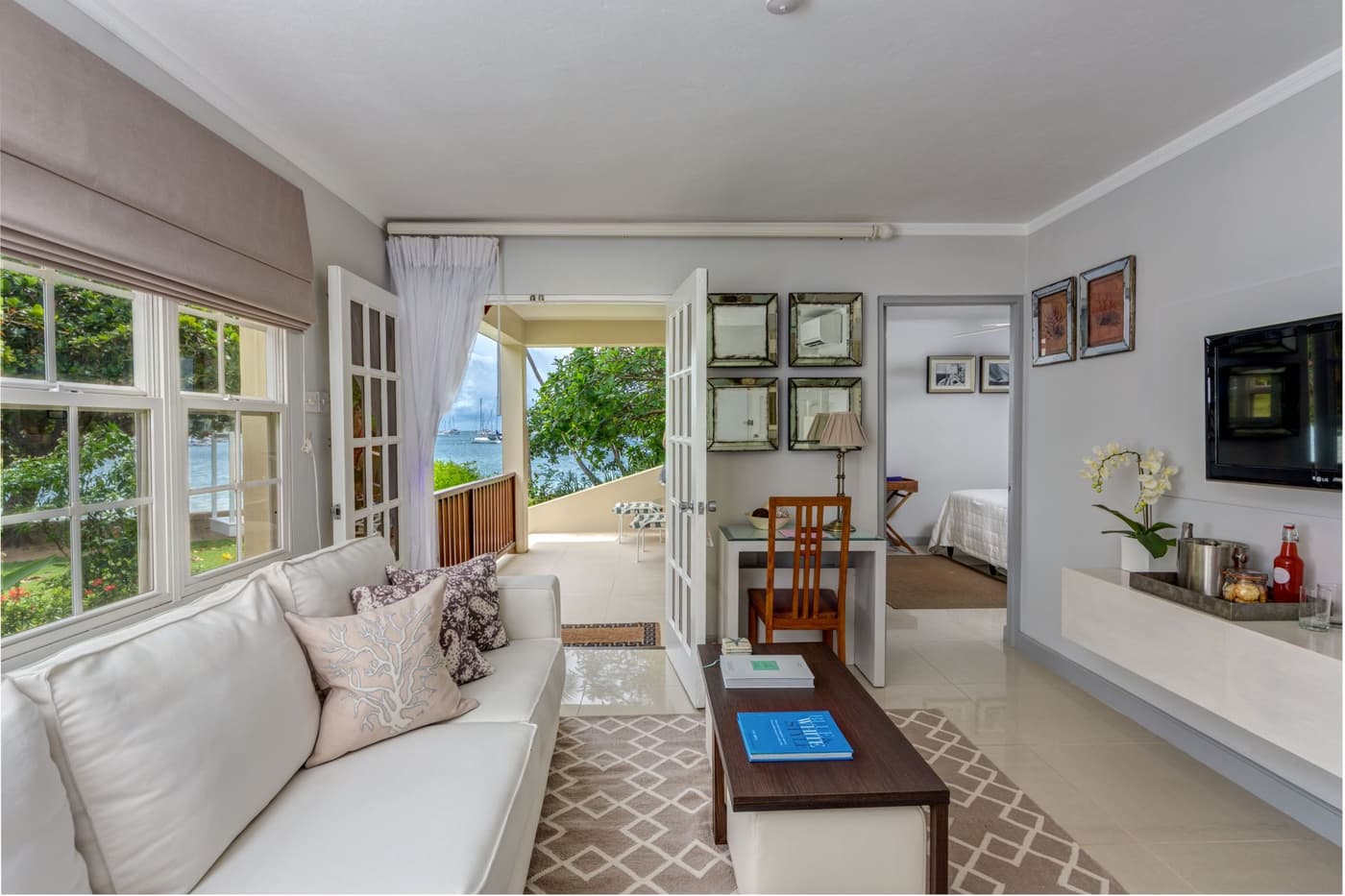 Westside Suite — luxury villa photo 1