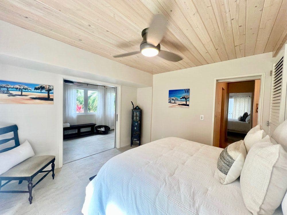 Villa Stone Falls — luxury villa photo 2