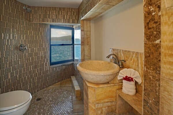 Villa Ruby's Ridge — luxury villa photo 3