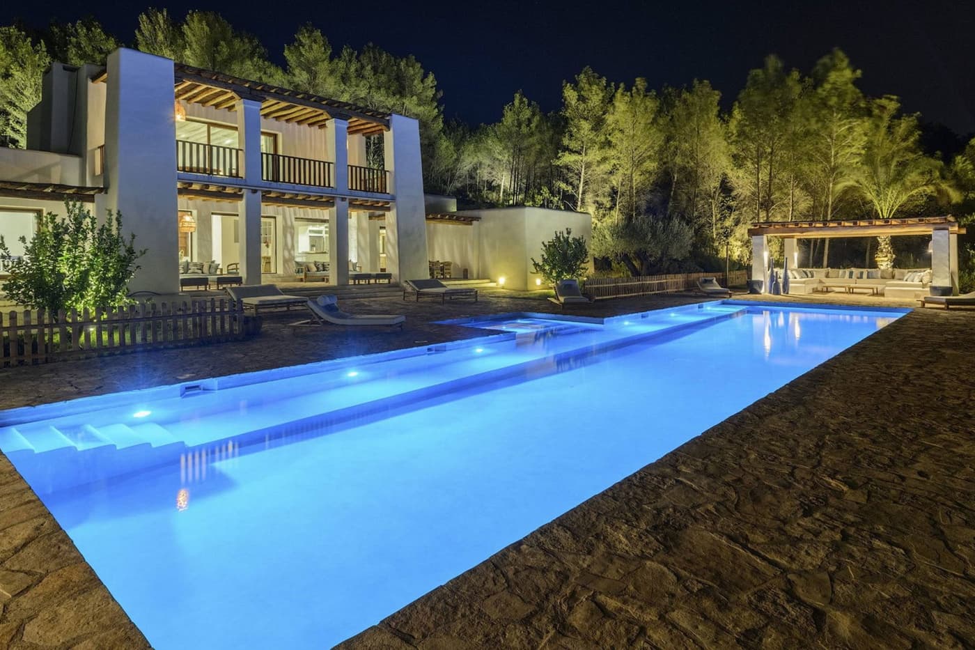 Villa Mati — luxury villa photo 2