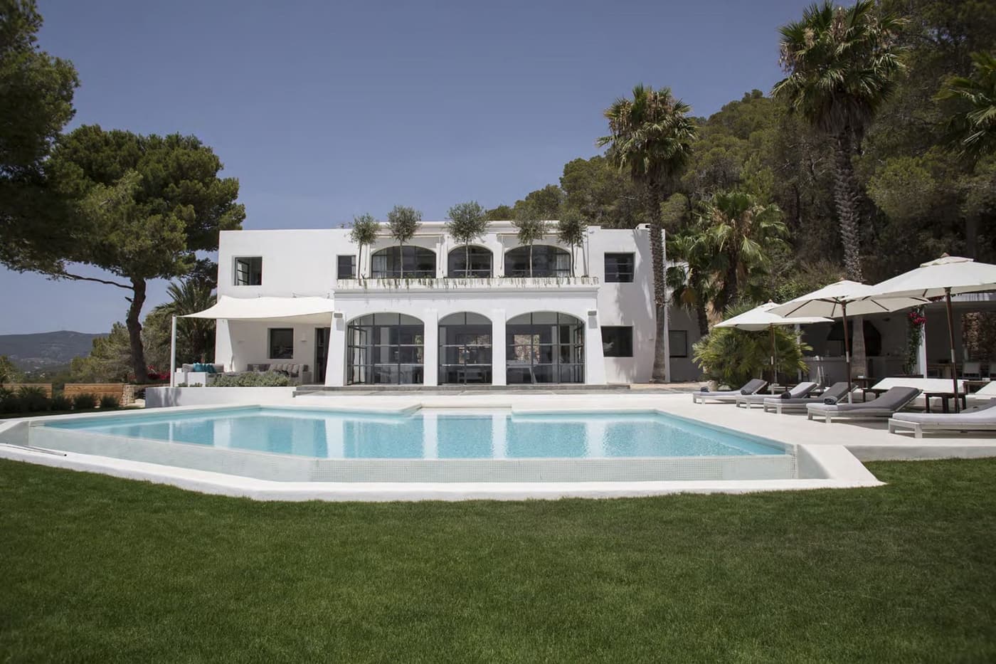 Villa Can Salvador — luxury villa photo 38