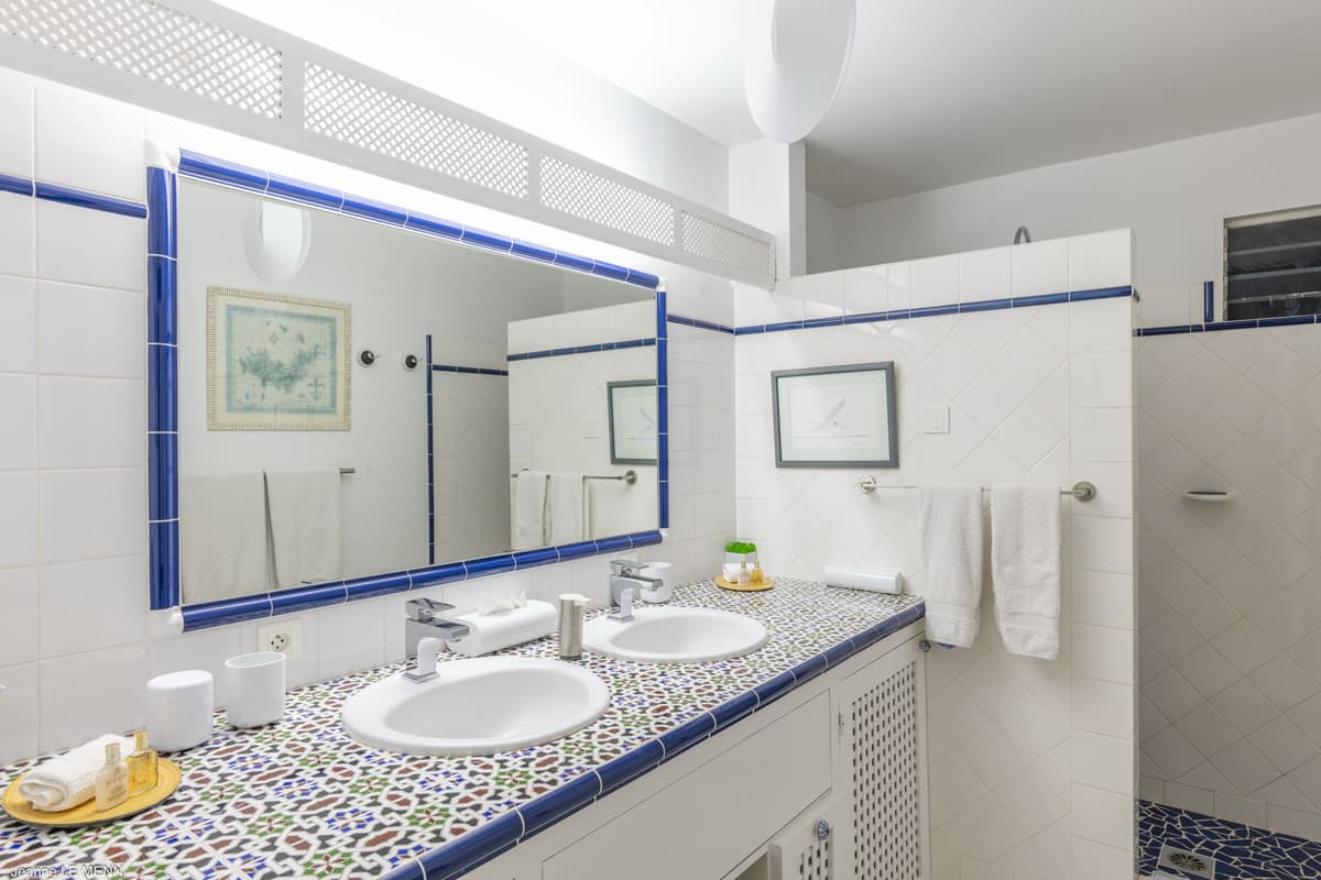 Villa Roc Flamands 11 — luxury villa photo 2
