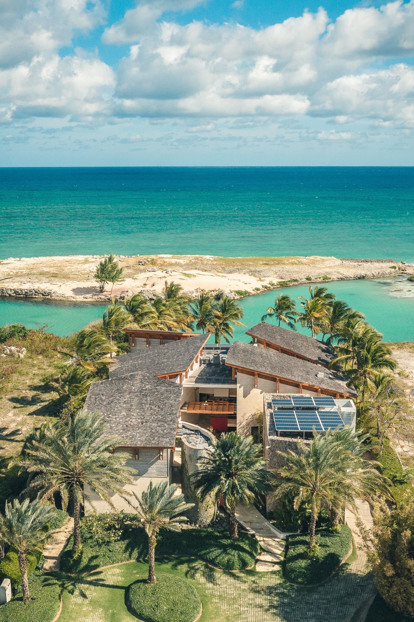 Villa Oceania — luxury villa photo 1