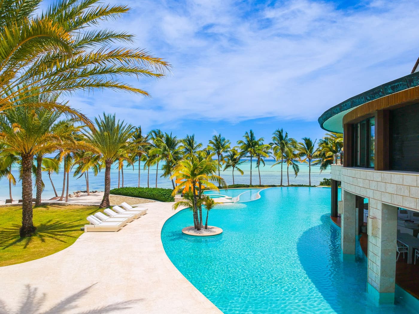 Villa Blue Oasis — luxury villa photo 2