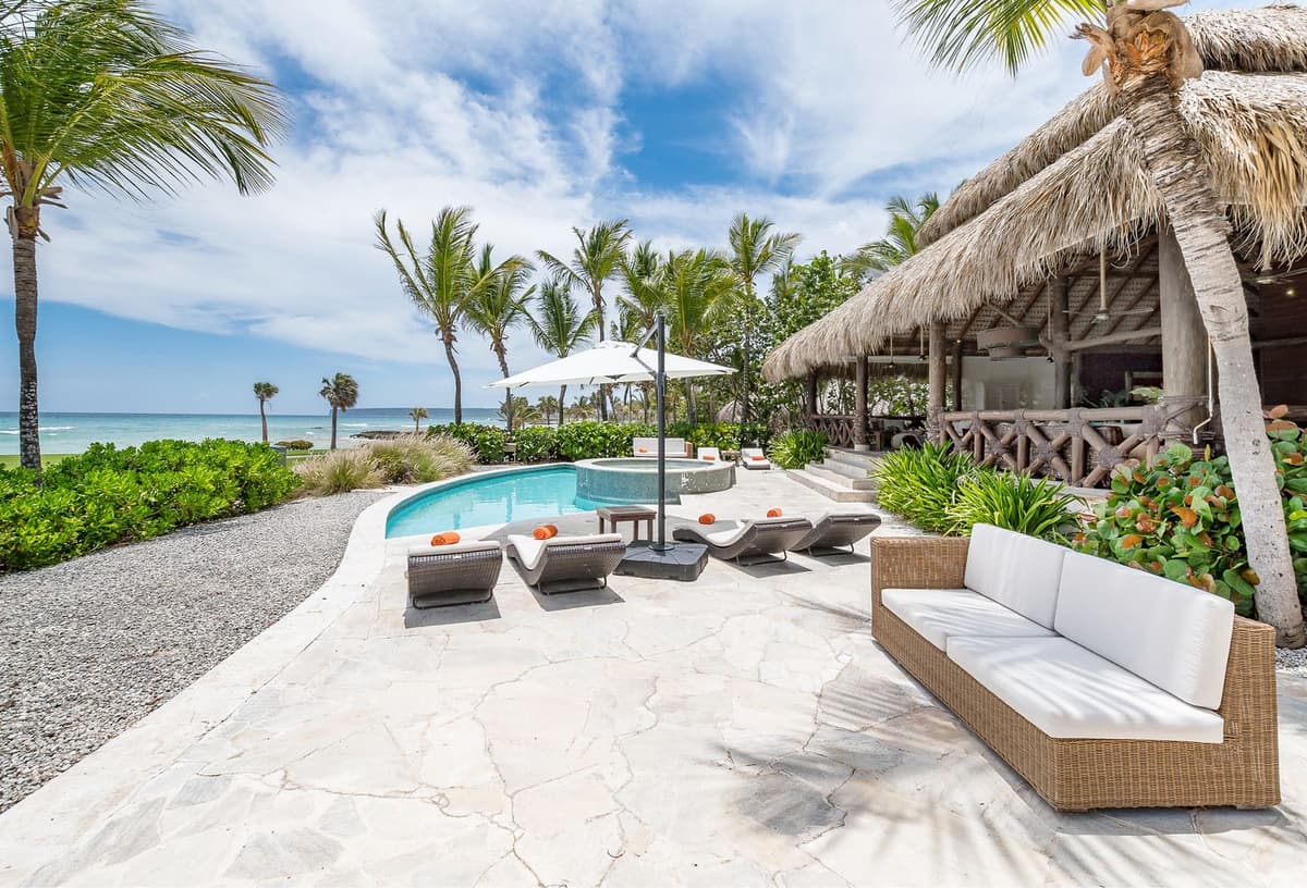 Caleton Beach Villa 9 — luxury villa photo 41