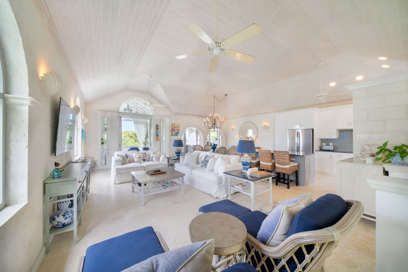 Forest Hills 25 — luxury villa photo 1