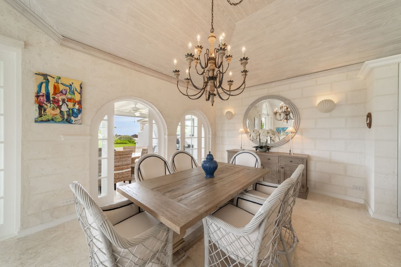 Forest Hills 25 — luxury villa photo 3