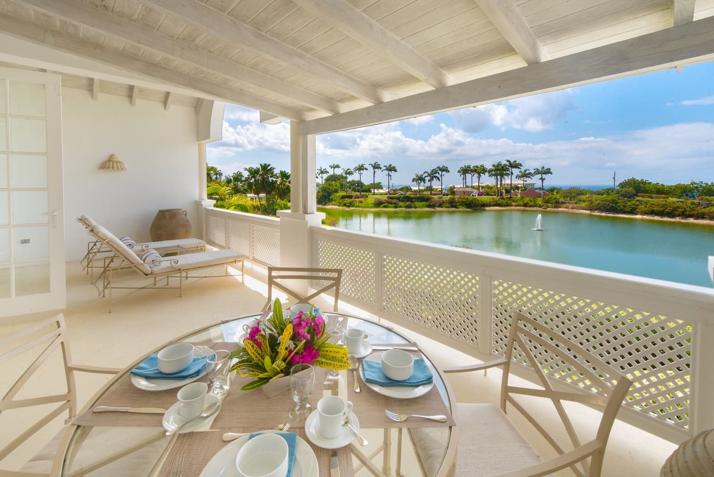 Forest Hills 23 — luxury villa photo 2