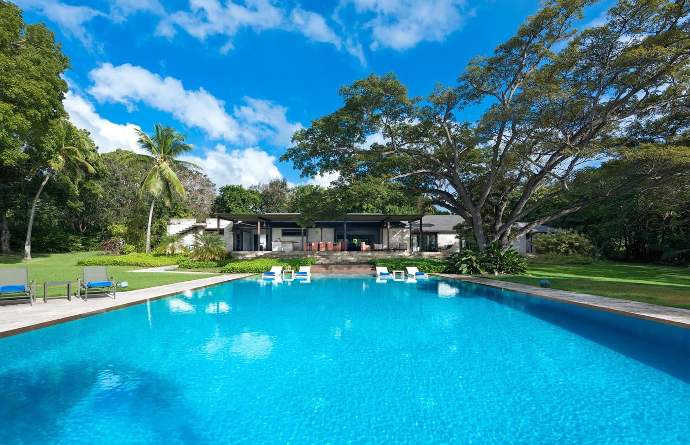 Villa Happy Trees — luxury villa photo 1