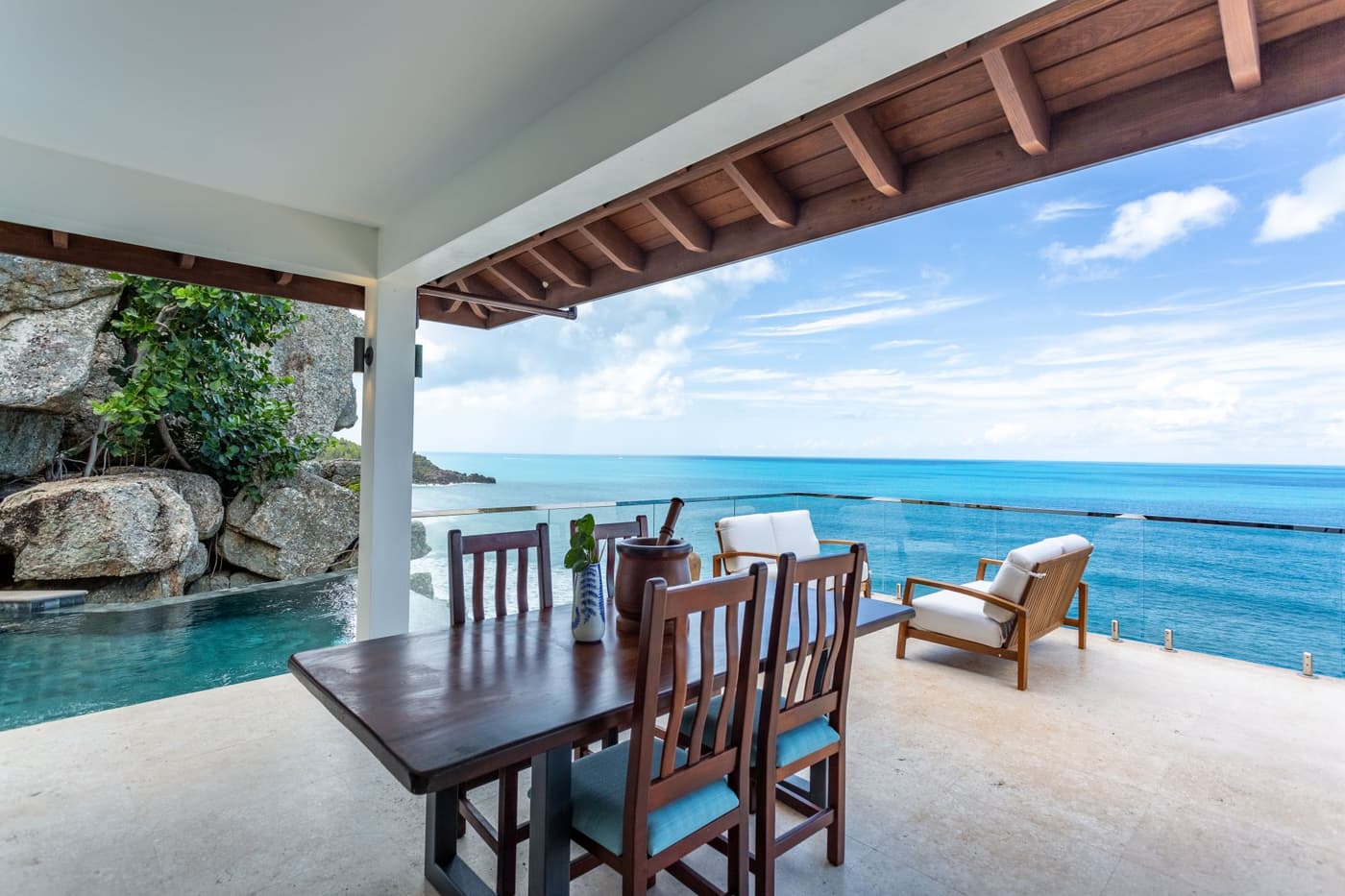 M&M Cooper Bay — luxury villa photo 1