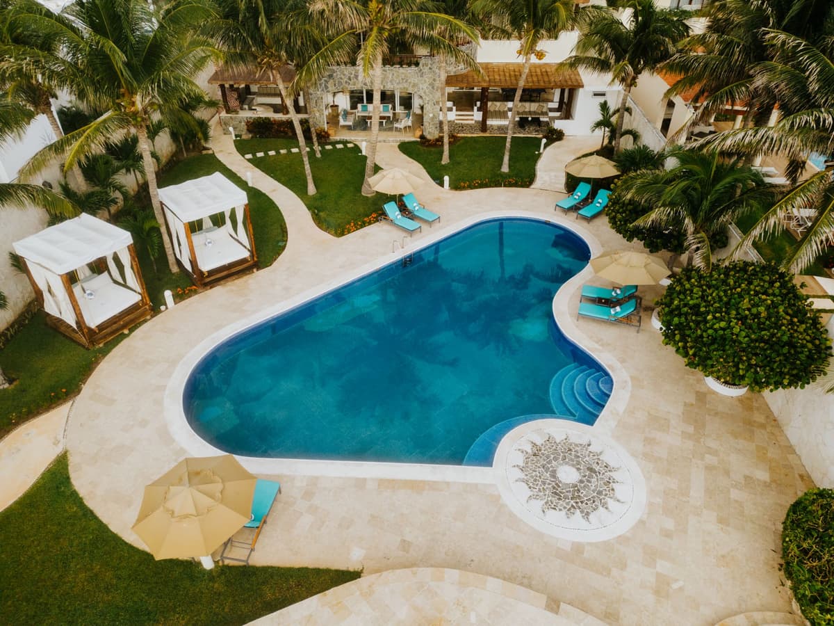 Villa Corona — luxury villa photo 3