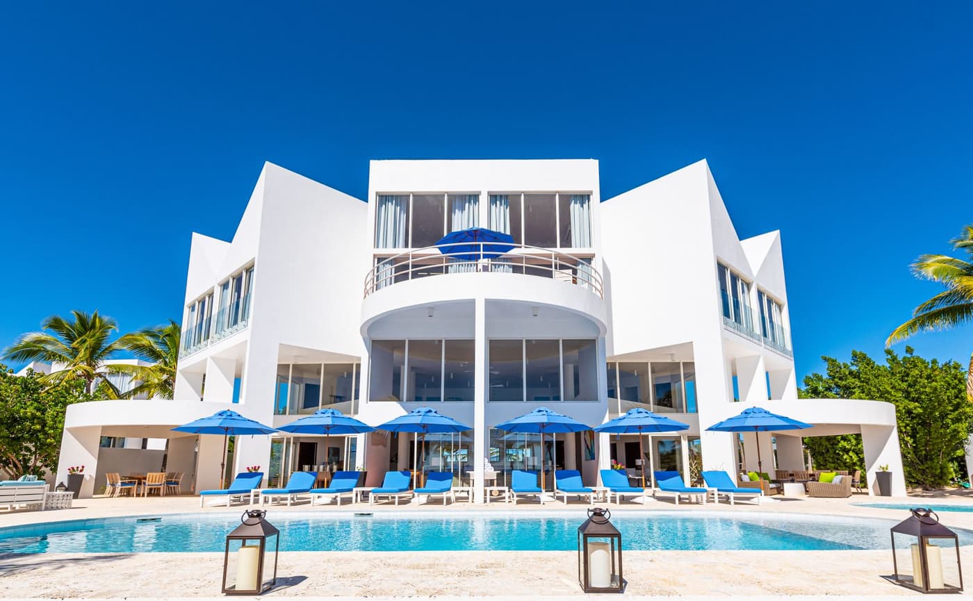 Blue Diamond — luxury villa photo 1