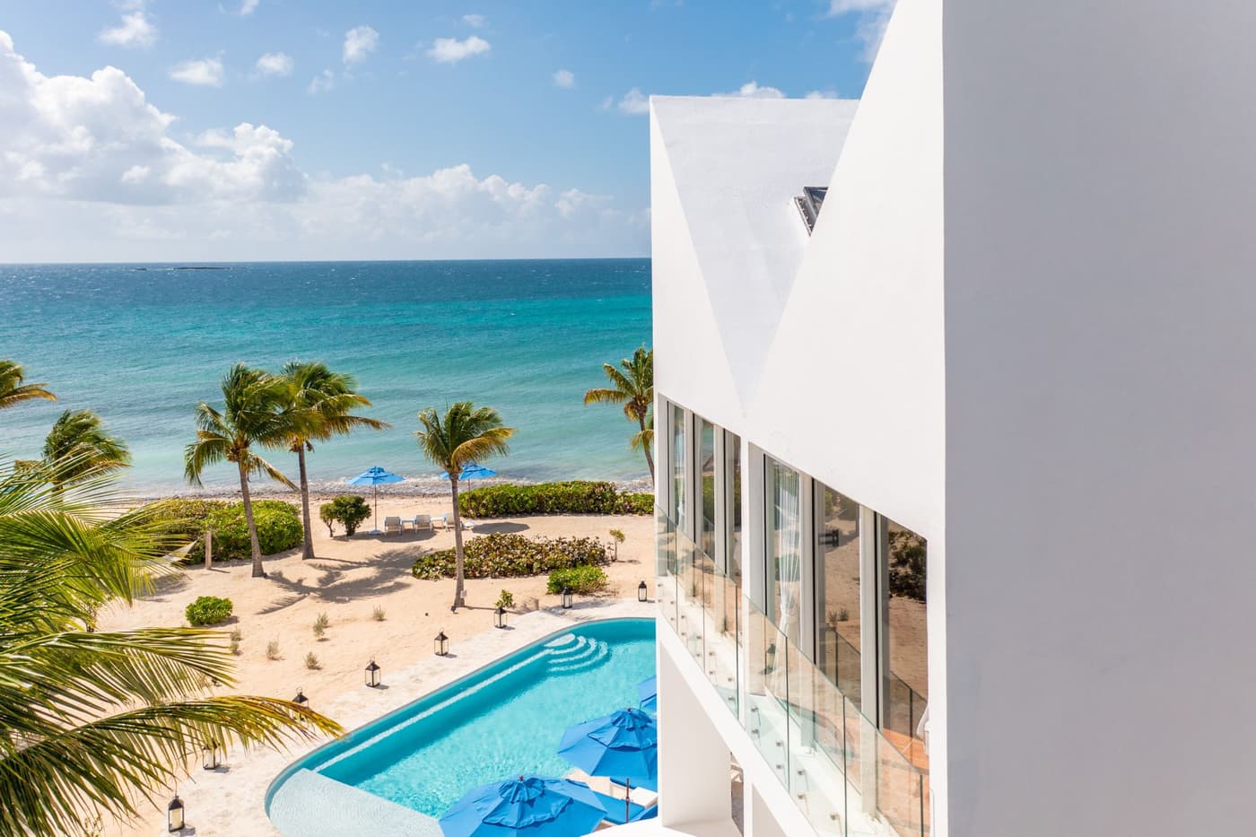 Blue Diamond — luxury villa photo 2