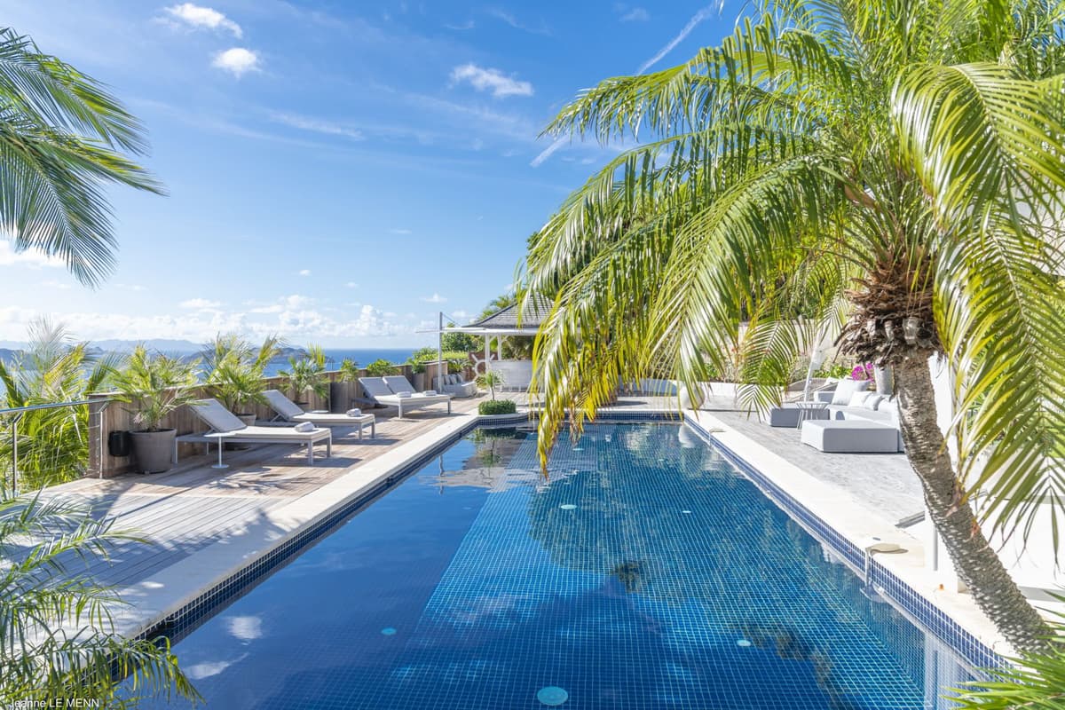 Villa White Sun — luxury villa photo 52
