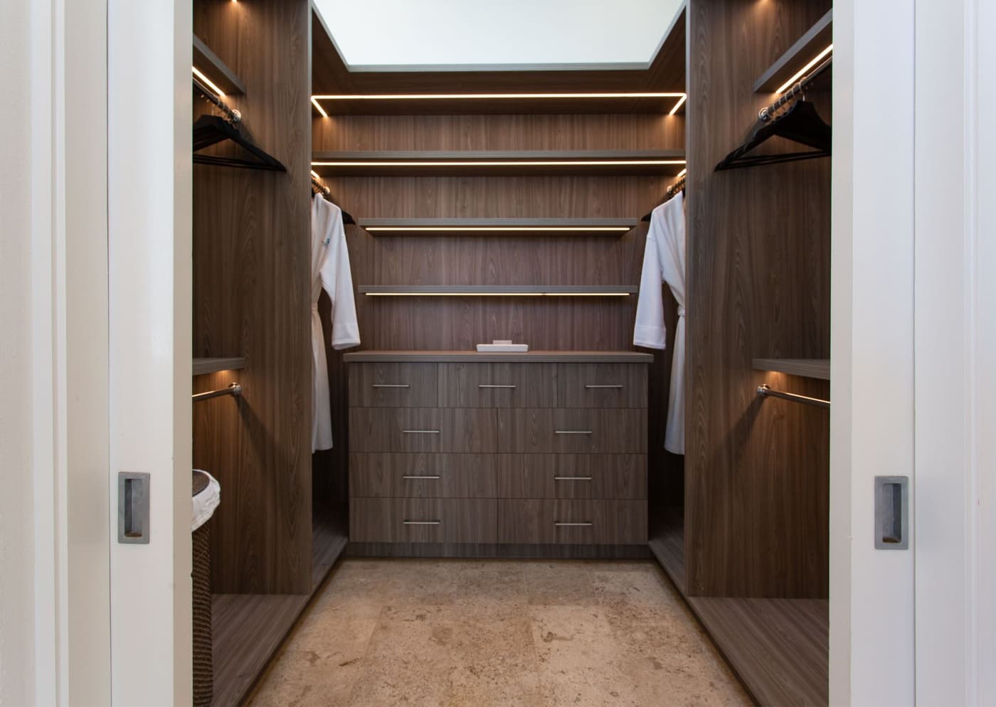 Sky Villa — luxury villa photo 59
