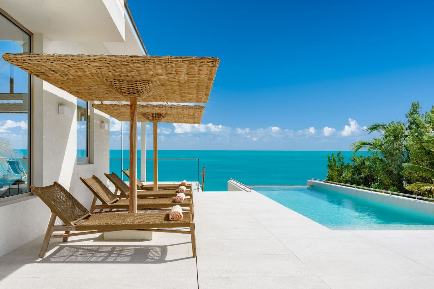 La Mer Villa West — luxury villa photo 22