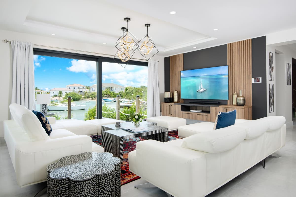 Horizon Villa — luxury villa photo 1