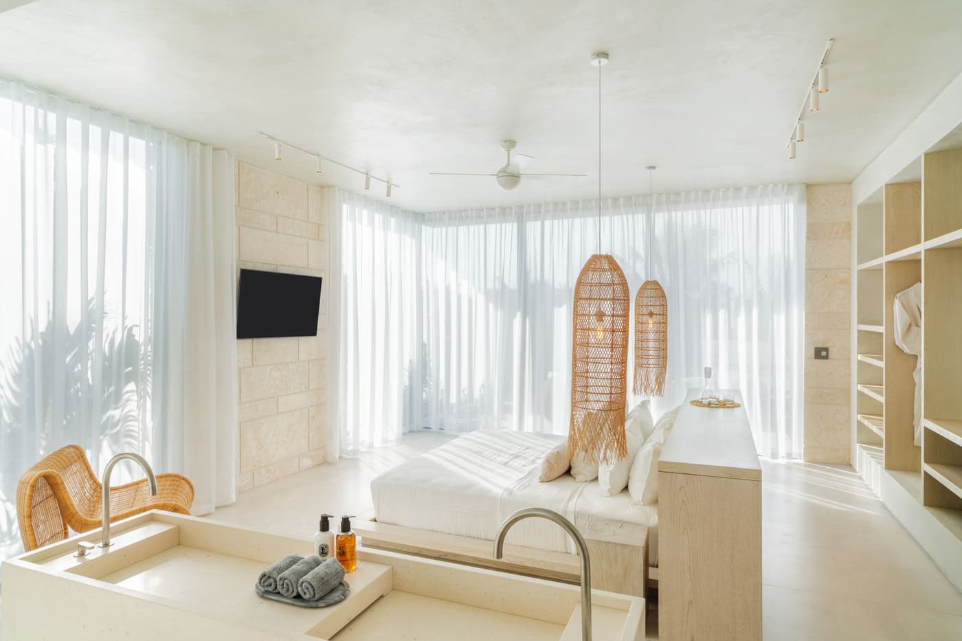Dune House — luxury villa photo 3