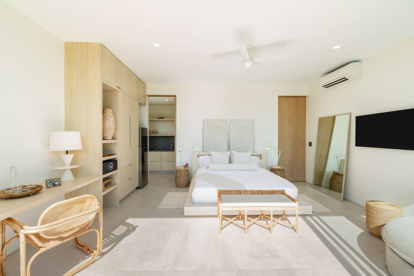 Dune House — luxury villa photo 1