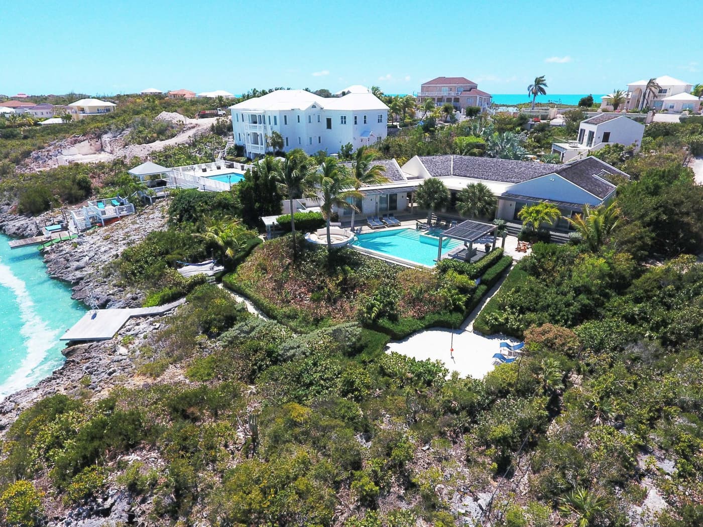 Villa Alinna — luxury villa photo 2
