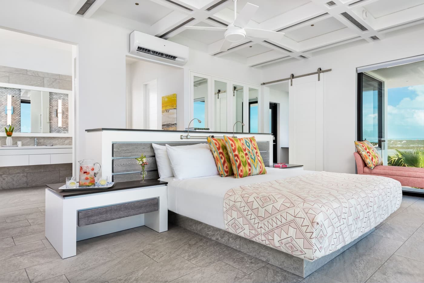 Villa Sandy Bottom — luxury villa photo 1