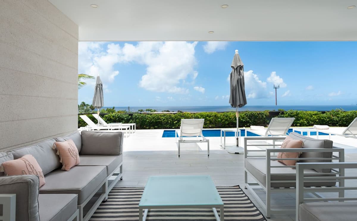 Westmoreland Hills 35 — luxury villa photo 2